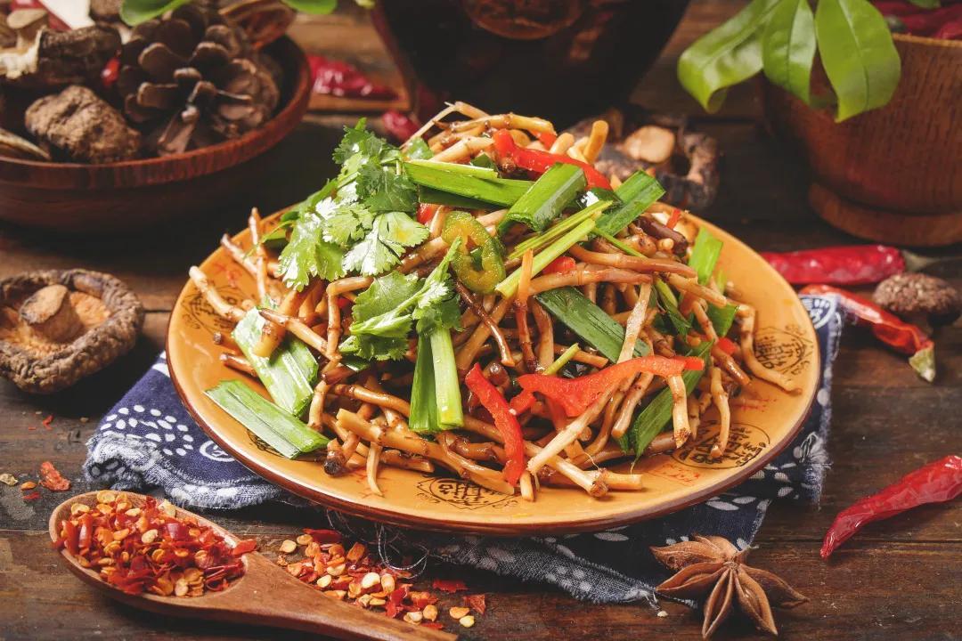 耳根最新小说，自然美景中的内心平和之旅