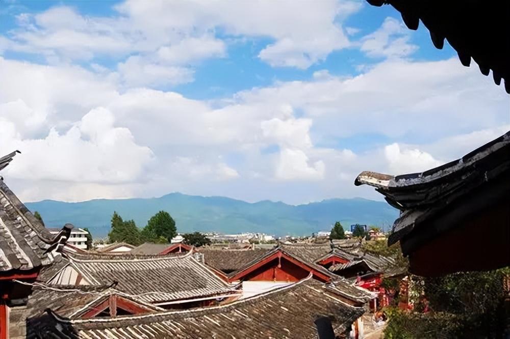 探索小巷隐秘宝藏，一家特色小店，最新心情分享