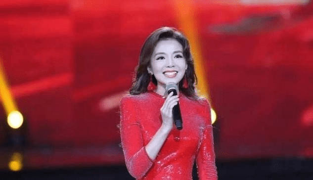 朱迅的最新动态，学习之旅中的变化与自信成就之源