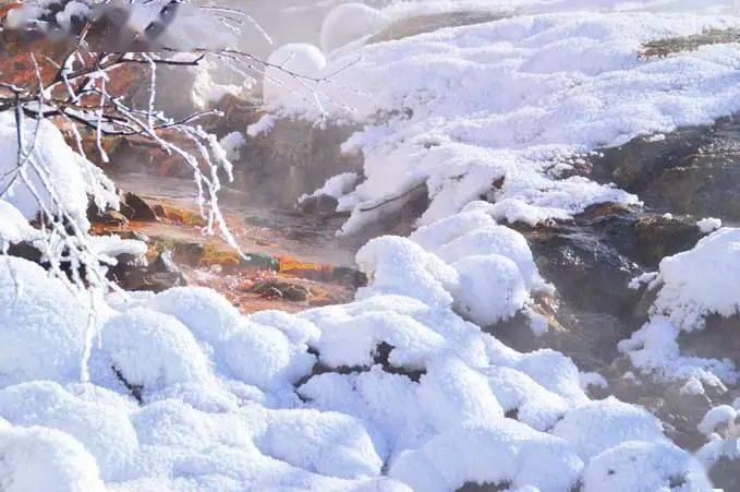 长白山的雪，雪舞人生——自信与成就感的交响乐章