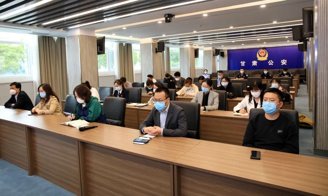 鹰眼最新技术革新，监控体系与个人权益的平衡探讨