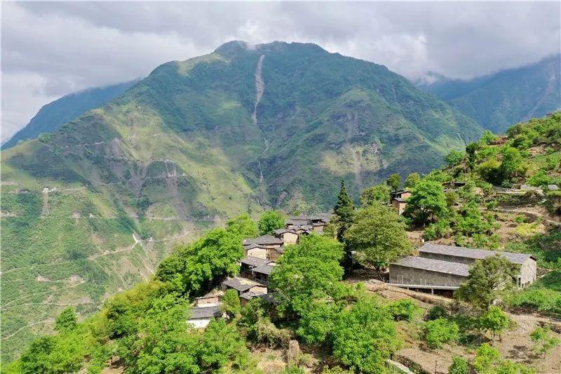 介休贴吧最新探索自然美景旅行帖子，追寻内心的平和与喜悦