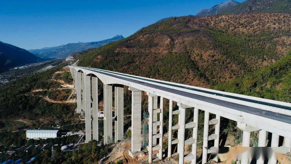 香丽高速公路最新动态与进展概述