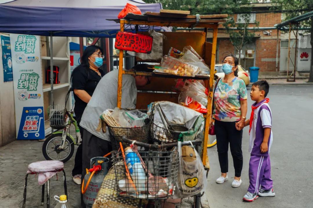 手机最新资讯与小巷深处的特色小店，探索隐藏式宝藏
