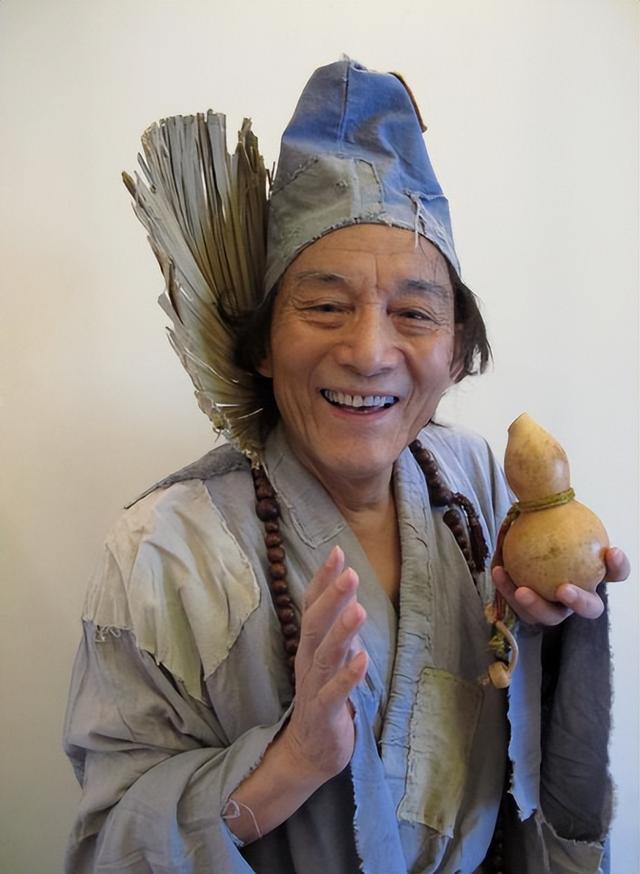 科技巨擘重塑济公传说，智能神话体验之旅